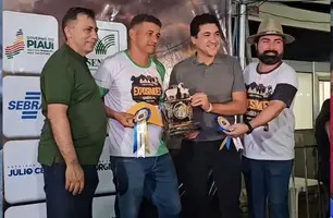 Prefeito de Massapê do Piauí prestigiou a 1ª Exposimões em Simões (Foto: Reprodução)