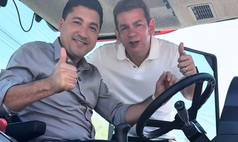 Prefeito de Massapê ganha trator agrícolas via emenda parlamentar de Castro Neto