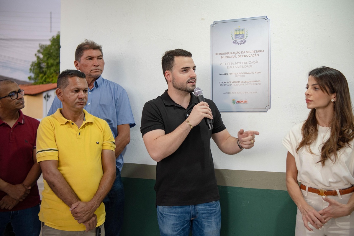 Prefeito Manoel Portela Neto reinaugura sede da Secretaria de Educação de Aroazes