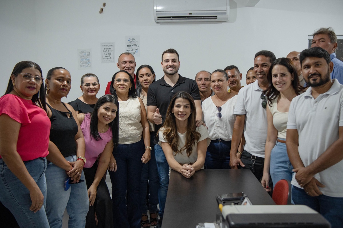 Prefeito Manoel Portela Neto reinaugura sede da Secretaria de Educação de Aroazes