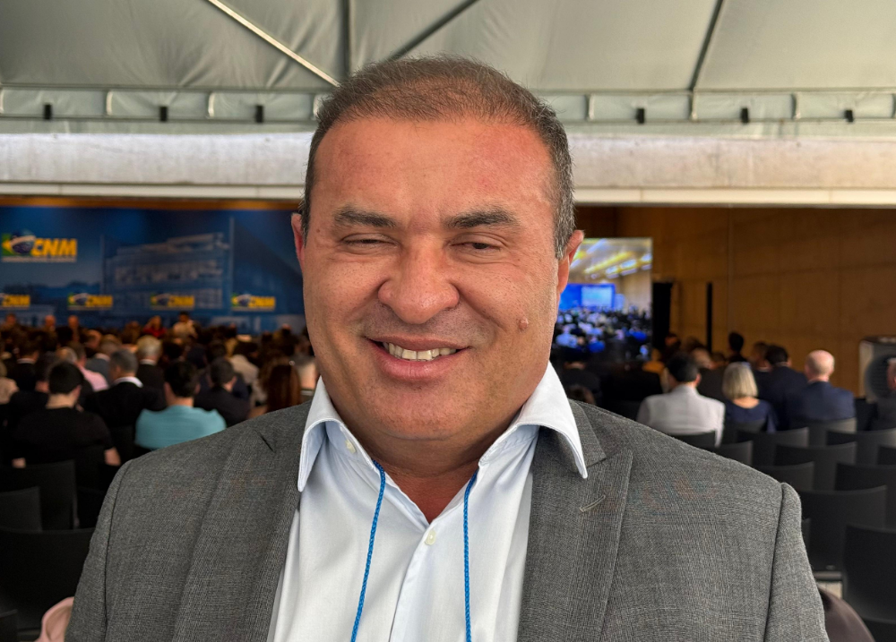 Prefeitos do Piauí participam de debate sobre PEC da Reforma Política em Brasília