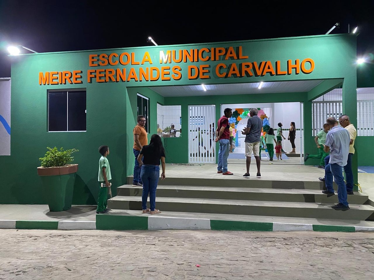 Prefeitura de Esperantina inaugura a Escola Municipal Meire Fernandes de Carvalho