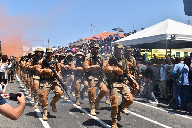 Prefeitura de Picos realiza Desfile da Independência com mais de 5.500 componentes