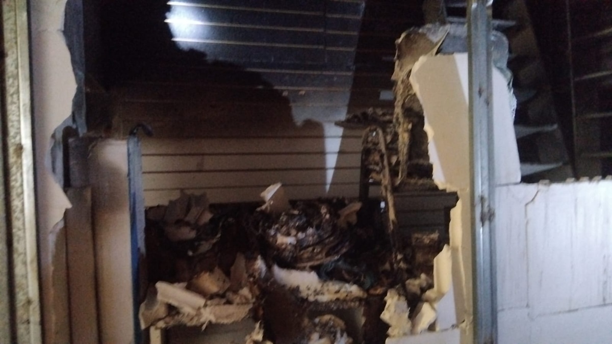 Princípio de incêndio atinge box no Shopping da Cidade, no Centro de Teresina