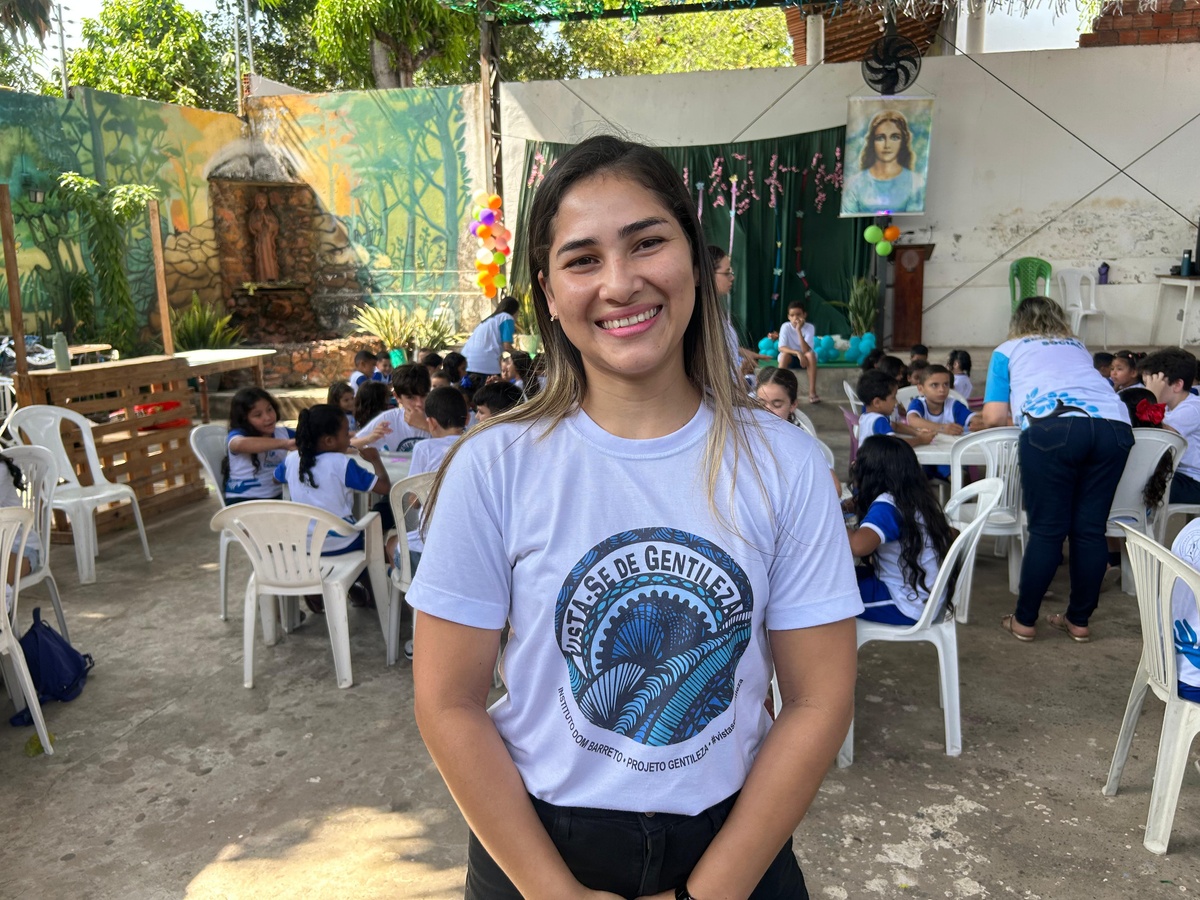 Professora de matemática Érica Silva