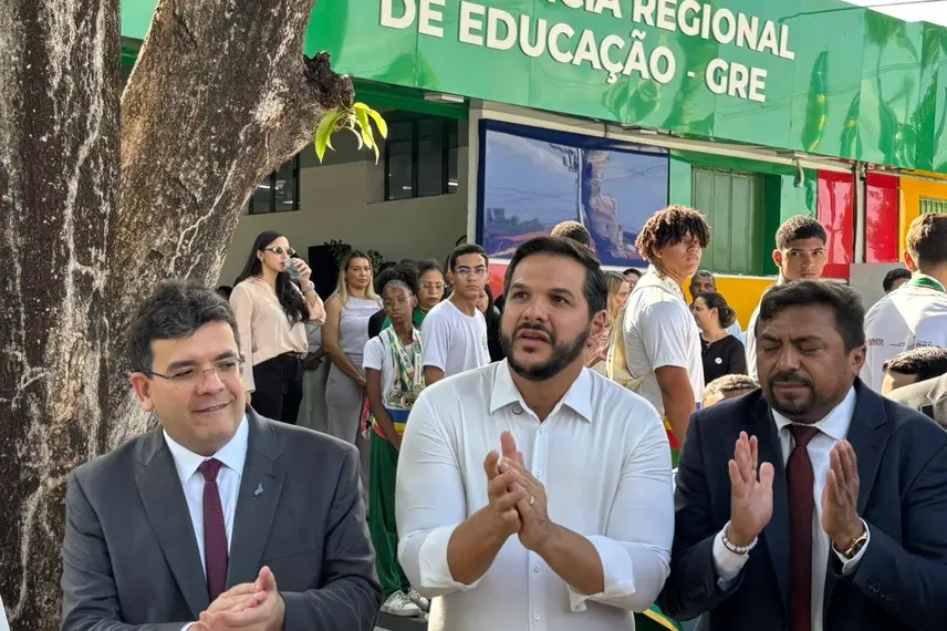 Rafael Fonteles inaugura obras de modernização da Educação na zona Sul de Teresina