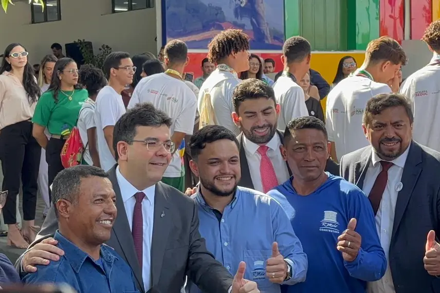Rafael Fonteles inaugura obras de modernização da Educação na zona Sul de Teresina