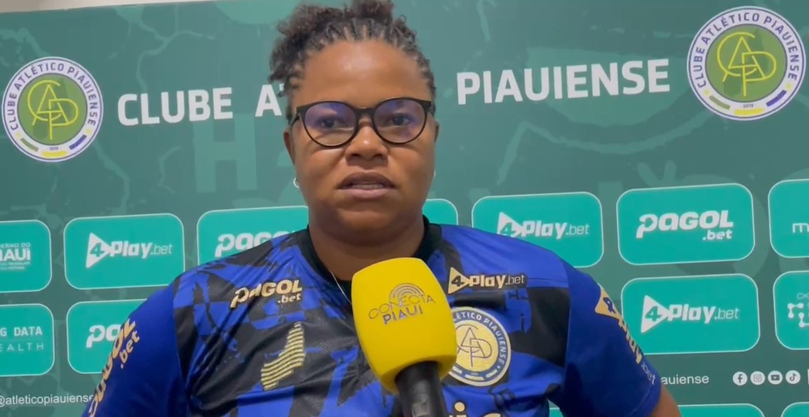Renata Costa - Treinadora do CAP Feminino