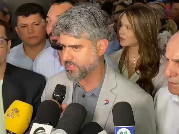 Representante da Latam, Eduardo Marcelo