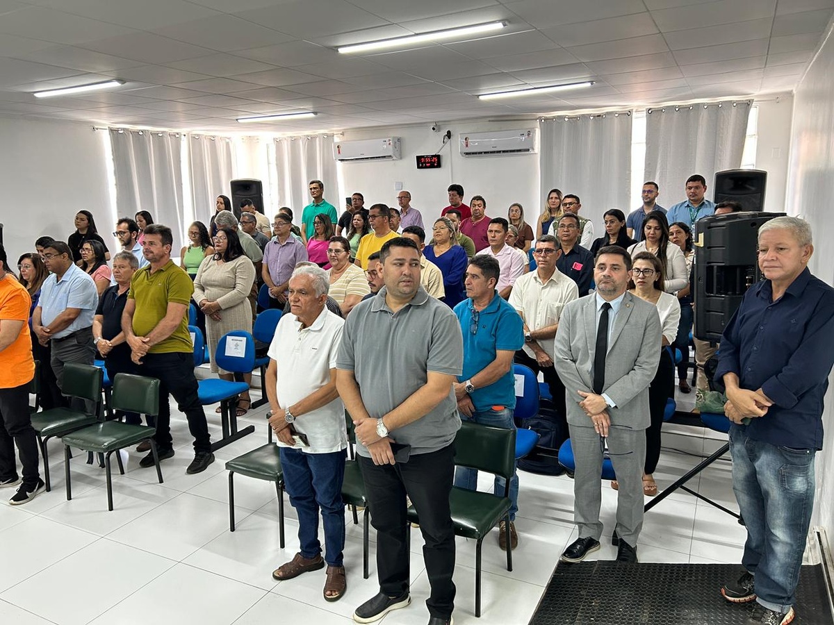 Reunião apresenta implantação do Campus do IFPI em Esperantina
