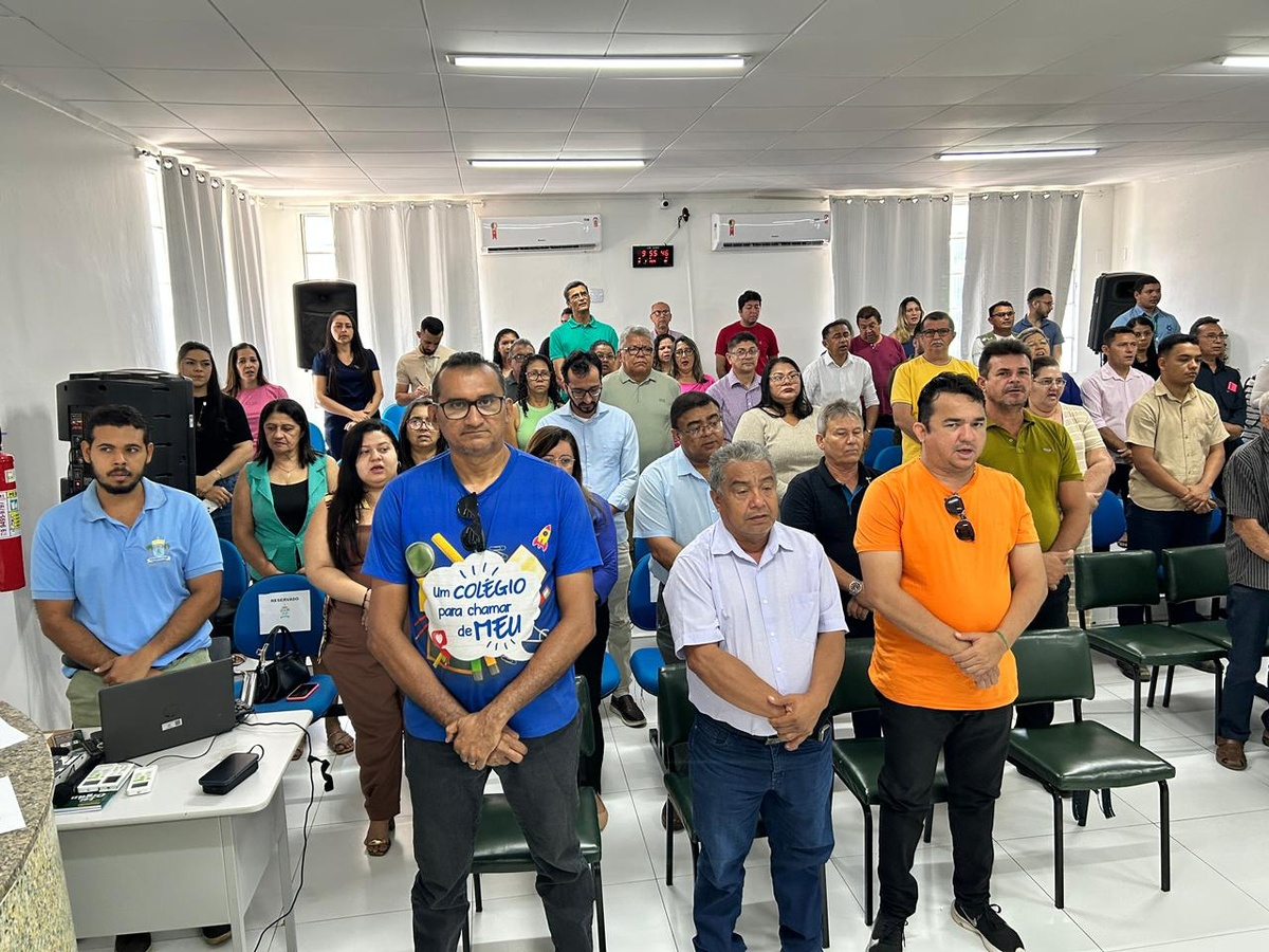 Reunião apresenta implantação do Campus do IFPI em Esperantina
