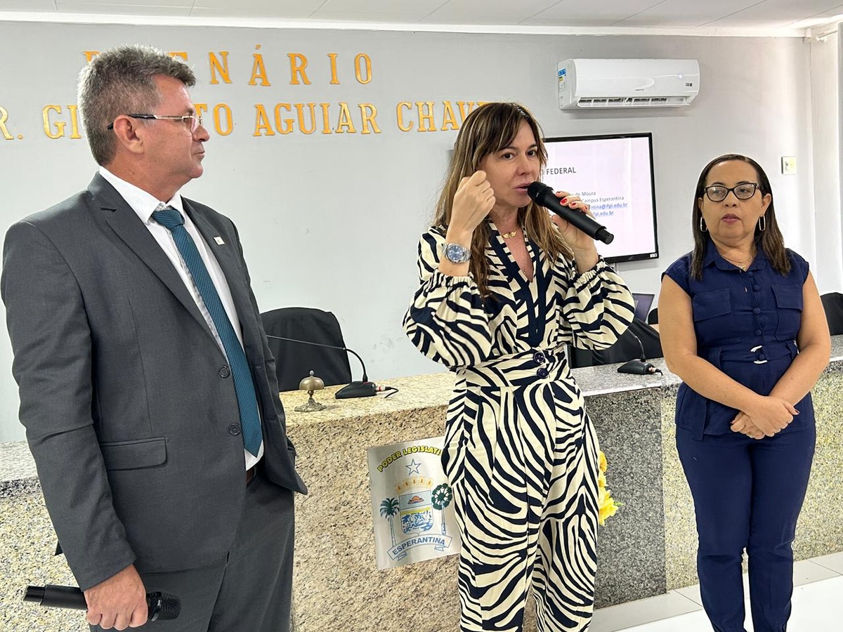 Reunião apresenta implantação do Campus do IFPI em Esperantina