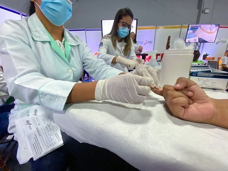 Sesapi reforça importância da testagem e vacinação contra a Covid