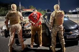 Traficante em fuga é capturado pelo BEPI com drogas e R$ 1,1 mil em Teresina (Foto: Divulgação/BEPI)