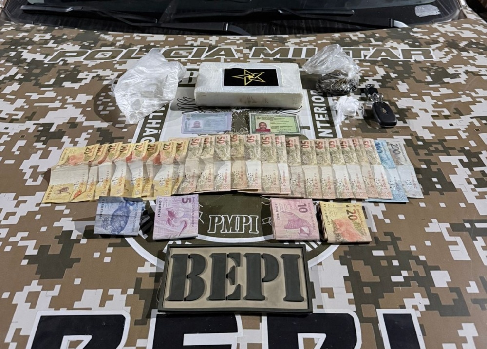 Traficante em fuga é capturado pelo BEPI com drogas e R$ 1,1 mil em Teresina