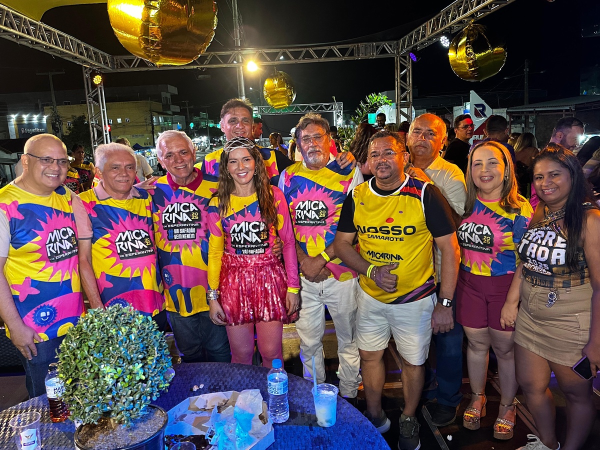 Xanddy Harmonia puxa grande público na primeira noite da Micarina de Esperantina
