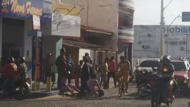 Acidente entre carro e motocicleta deixa dois feridos em Parnaíba (Foto: Reprodução)