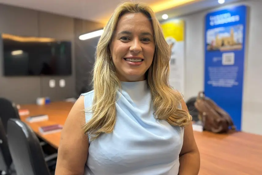 Andréa Amaral assume presidência e abre ano legislativo em Altos