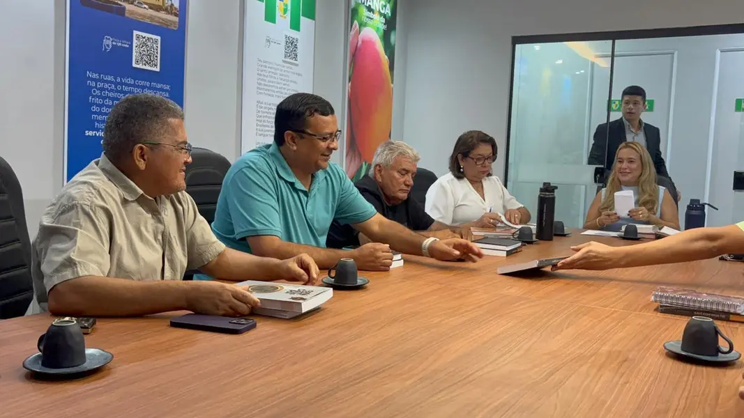 Andréa Amaral assume presidência e abre ano legislativo em Altos