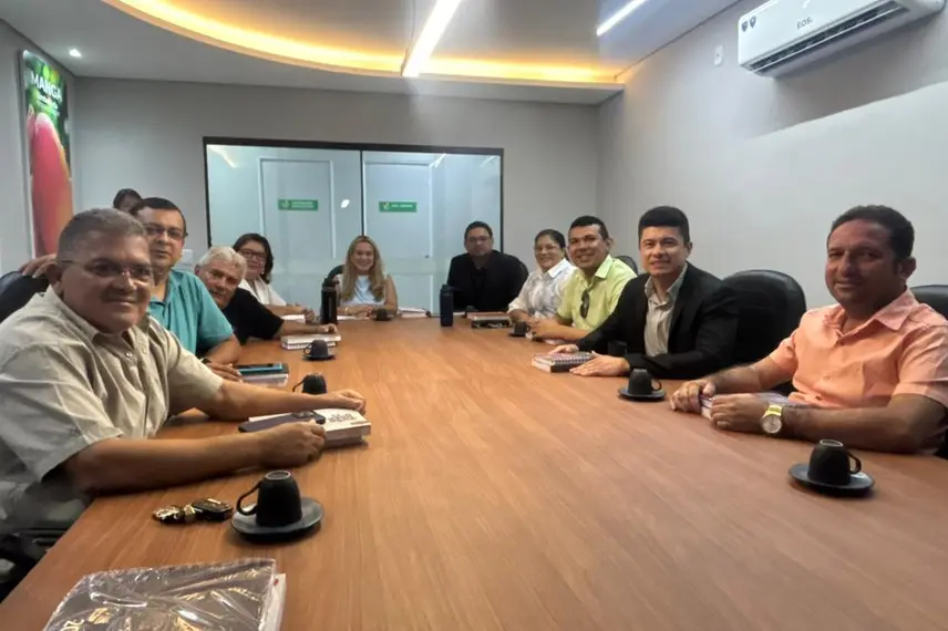 Andréa Amaral assume presidência e abre ano legislativo em Altos