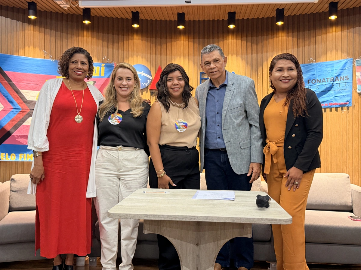 Andréa Amaral participa de seminário sobre visibilidade trans