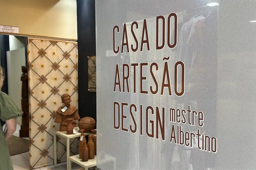 Arte em madeira ganha espaço em nova exposição na Central Mestre Dezinho