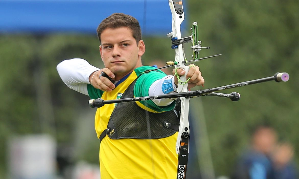 Brasileiro Marcus D’Almeida conquistou a medalha de bronze em etapa da Copa do Mundo de Tiro na França