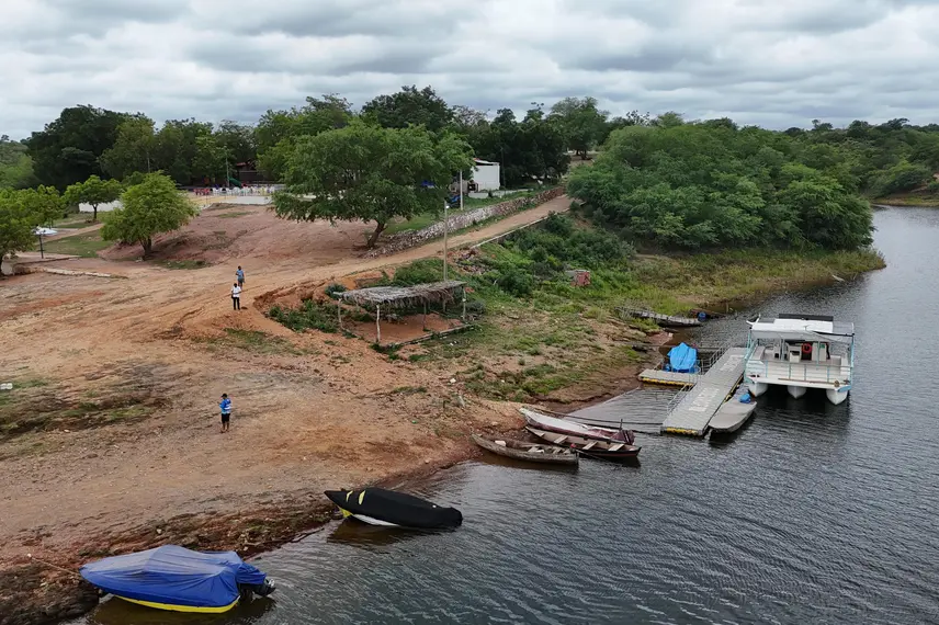 Catamarã na Barragem do Jenipapo revela força do turismo em São João do Piauí