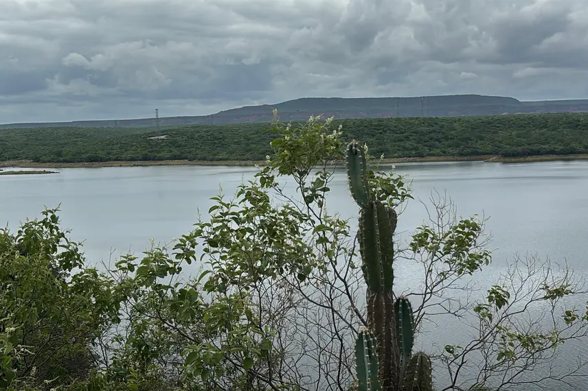Catamarã na Barragem do Jenipapo revela força do turismo em São João do Piauí