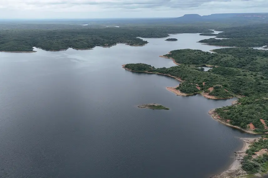 Catamarã na Barragem do Jenipapo revela força do turismo em São João do Piauí