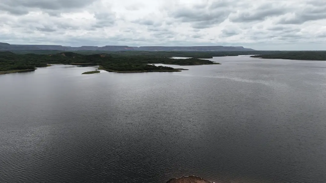 Catamarã na Barragem do Jenipapo revela força do turismo em São João do Piauí