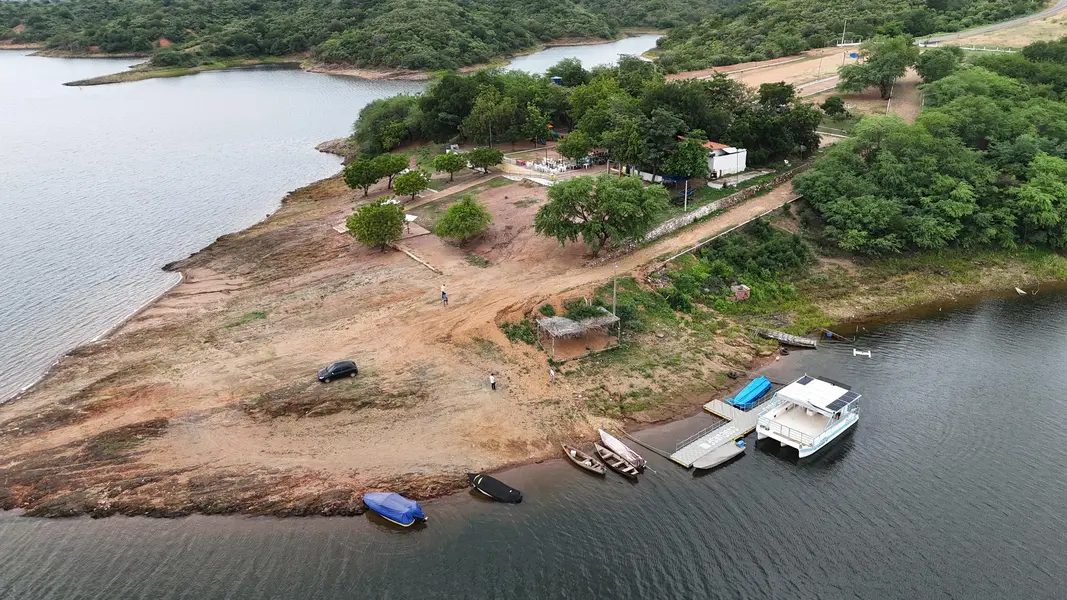 Catamarã na Barragem do Jenipapo revela força do turismo em São João do Piauí