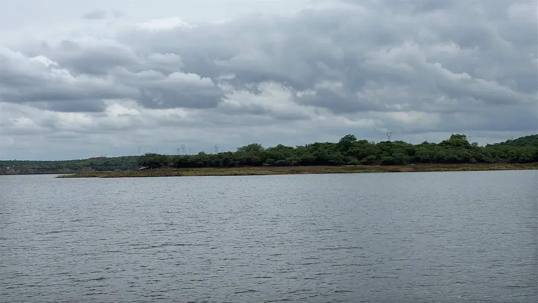 Catamarã na Barragem do Jenipapo revela força do turismo em São João do Piauí