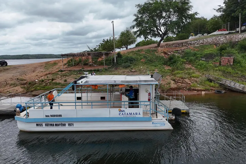 Catamarã na Barragem do Jenipapo revela força do turismo em São João do Piauí