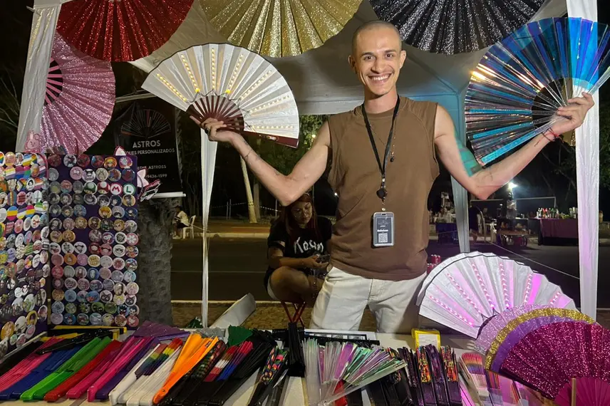 Claudia Leitte arrasta multidão em prévia de Carnaval na Marechal Castelo Branco