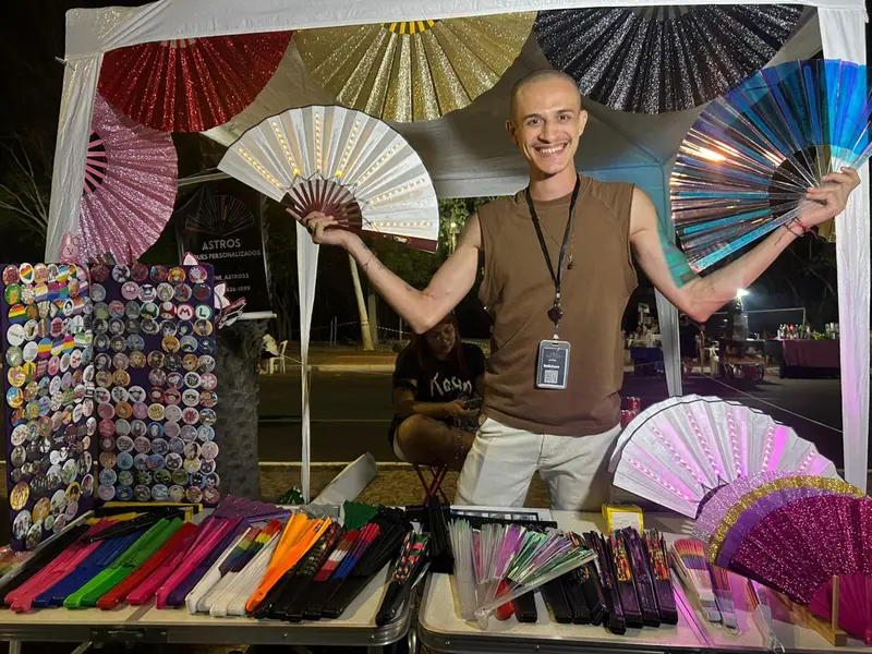 Claudia Leitte arrasta multidão em prévia de Carnaval na Marechal Castelo Branco