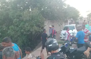 Corpo de jovem é encontrado em grota na zona Sudeste de Teresina (Foto: Reprodução)