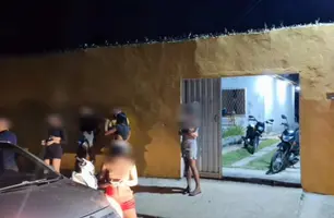 Criminosos armados com pistolas e facões fazem arrastão na zona Sul de Teresina (Foto: Conecta Piauí)