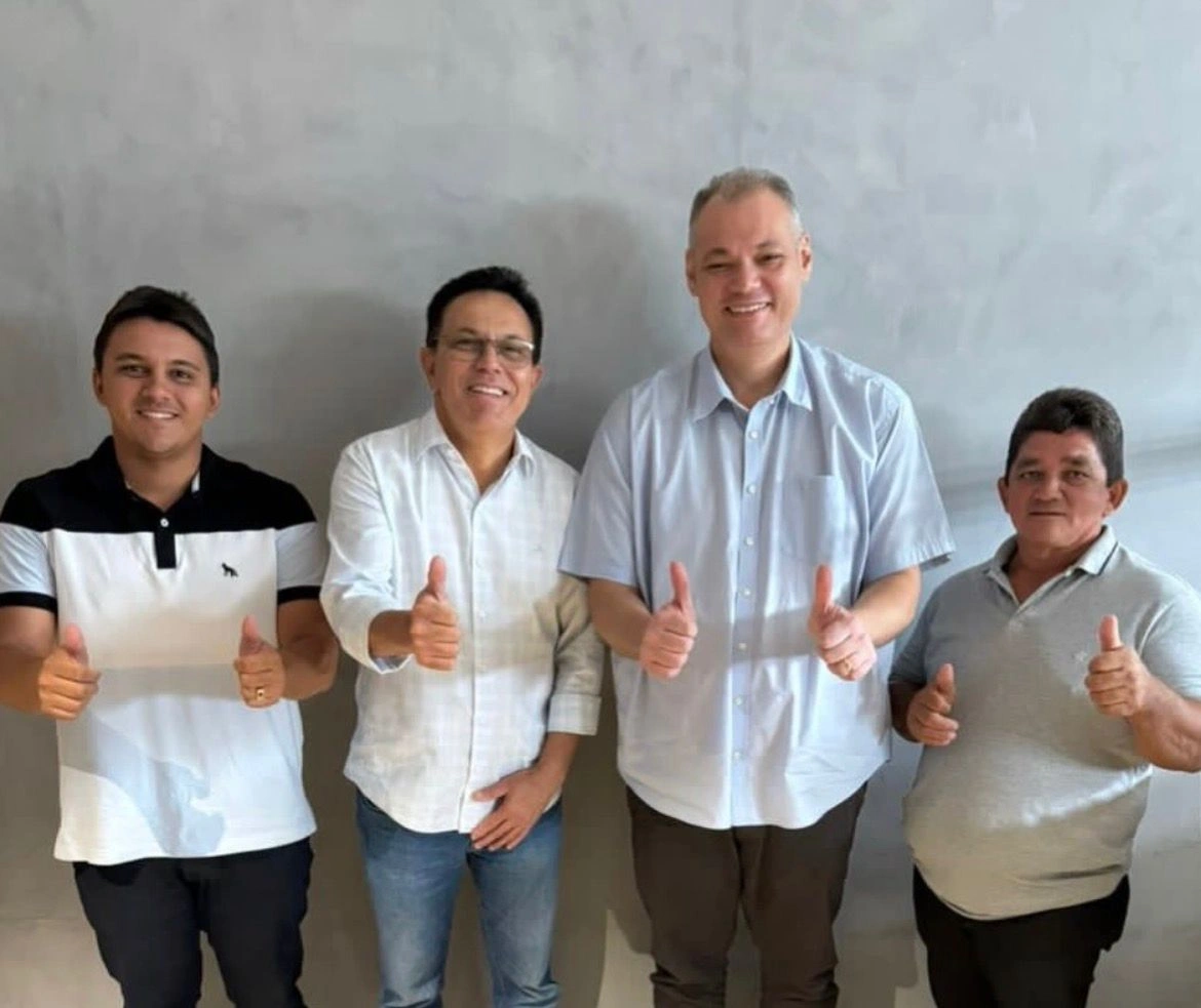 Douglas Merence confirma apoio a Zé Santana em Piracuruca