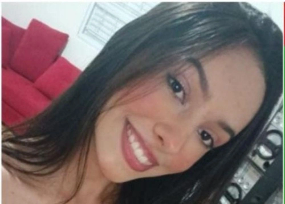 Estudante da rede estadual se destaca com nota 980 na redação no Enem 2025