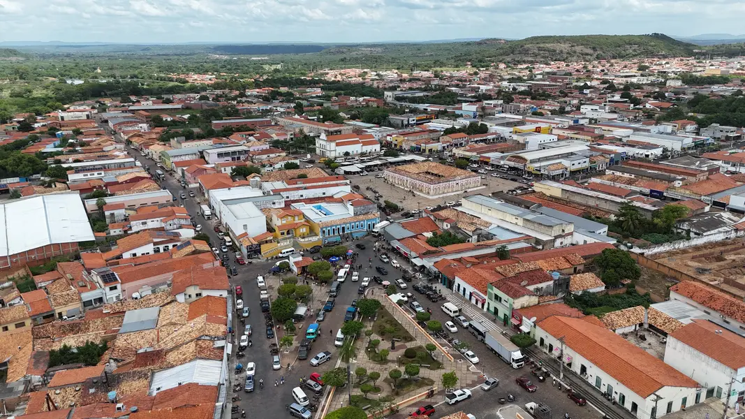 Fonteles entrega obras em Oeiras e região pelos 203 anos da adesão à Independência