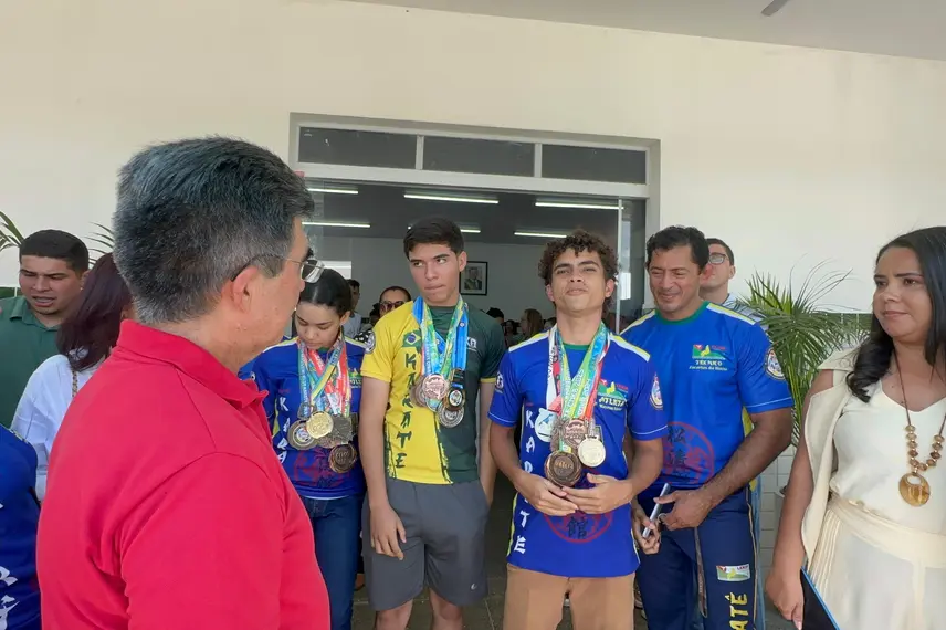 Fonteles entrega obras em Oeiras e região pelos 203 anos de indepência