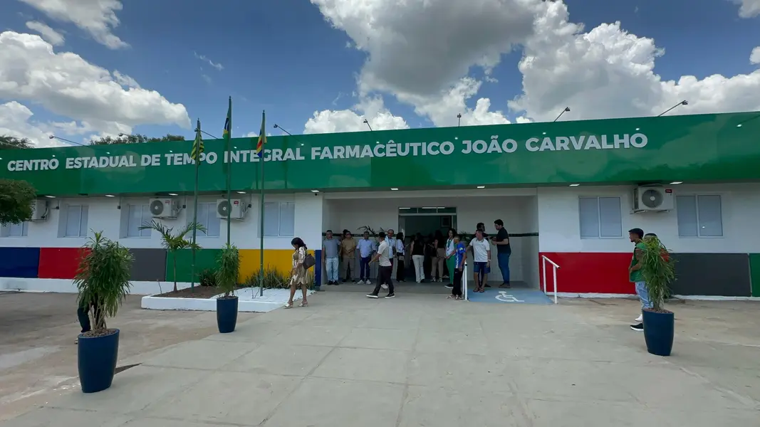 Fonteles entrega obras em Oeiras e região pelos 203 anos de indepência