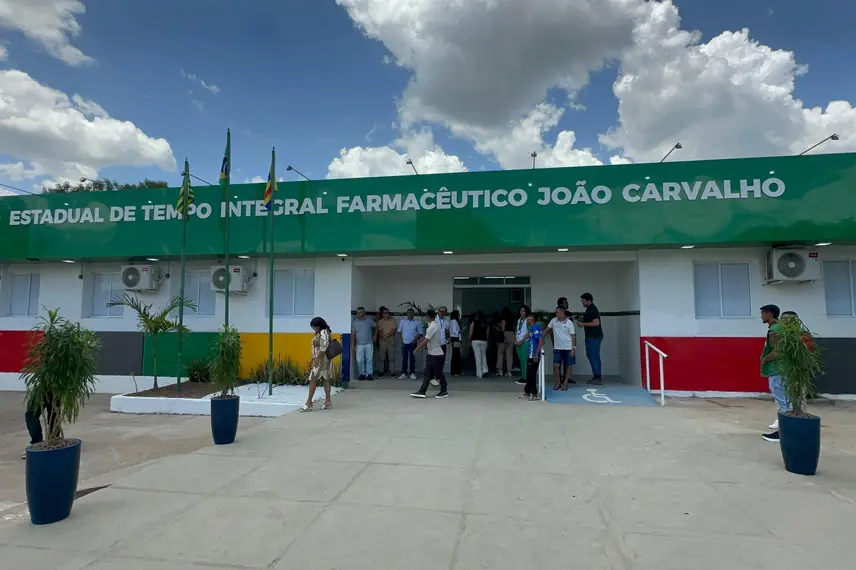 Fonteles entrega obras em Oeiras e região pelos 203 anos de indepência