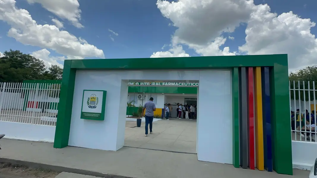 Fonteles entrega obras em Oeiras e região pelos 203 anos de indepência