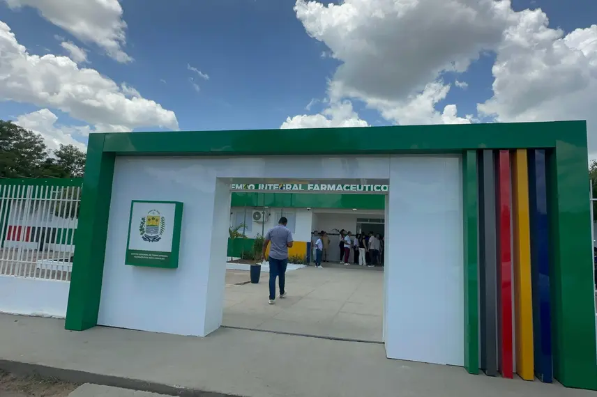 Fonteles entrega obras em Oeiras e região pelos 203 anos de indepência