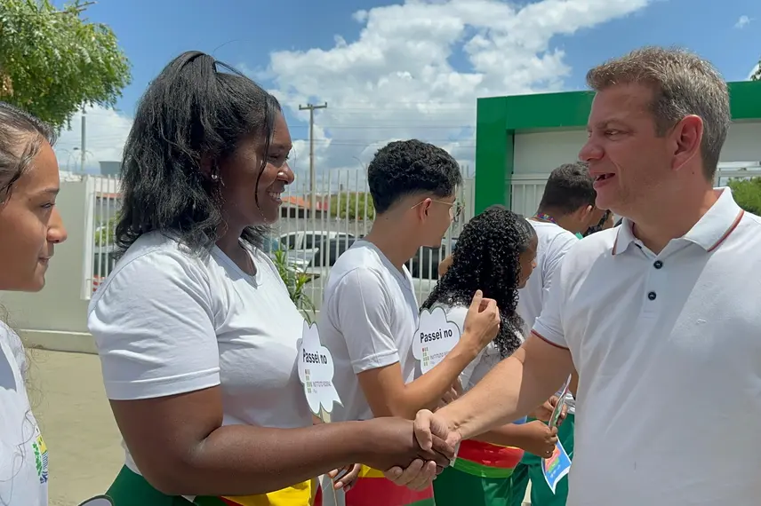 Fonteles entrega obras em Oeiras e região pelos 203 anos de indepência