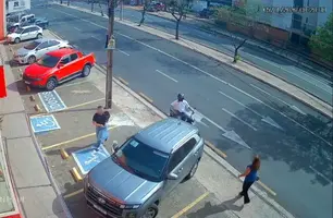 Golpe do 'pneu seco' é usado em assaltos contra mulheres na zona Leste de Teresina (Foto: Reprodução)