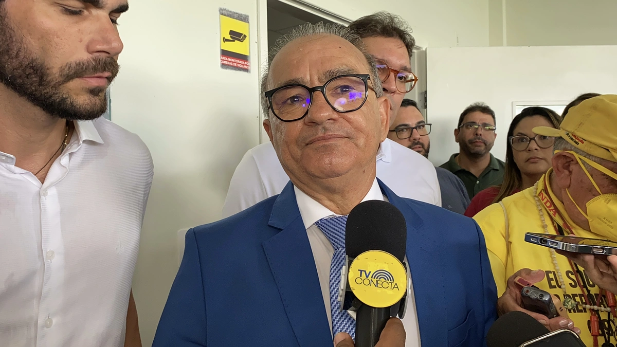 Governador em exercício Aderson Nogueira