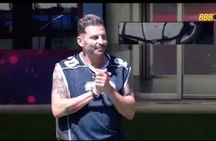 Henri Castelli passa mal novamente após retornar do hospital no BBB 26 (Foto: Reprodução)